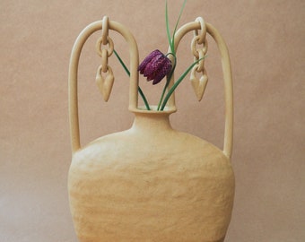 SECONDS SALE // Aime Vase
