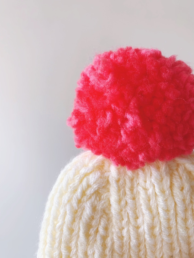 Little Minnows Hand Knit Baby Beanie Hat // Off White with Fuchsia Pompom image 5