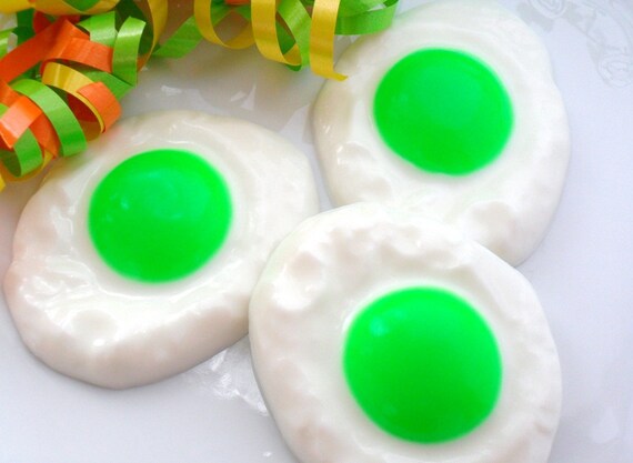 10 Dr Seuss Soap Party Favors, Green Eggs and Ham Baby Shower, Baby Shower Favors, Baby Boy, Baby Girl, Gender Neutral, Oh Baby Il_570xn