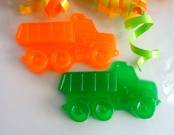 5 Dump Truck Soap Favors, Construction Party Favors, Birthday Favors, Baby Shower Favors, Gender Neutral, Gender Reveal, Drive By Party Il_570xn