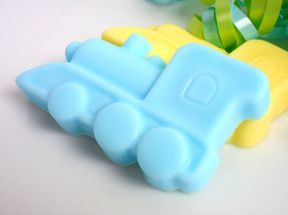 10 Train Soap Favors, Train Baby Shower Favors, Train Birthday Favors, Party Favor, Shower Soap Favors, Boy Baby Shower, Baby Shower Soap Il_570xn