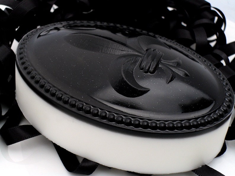 FLEUR de LIS SOAP Fleur de Lis Party Favor Paris Party Etsy