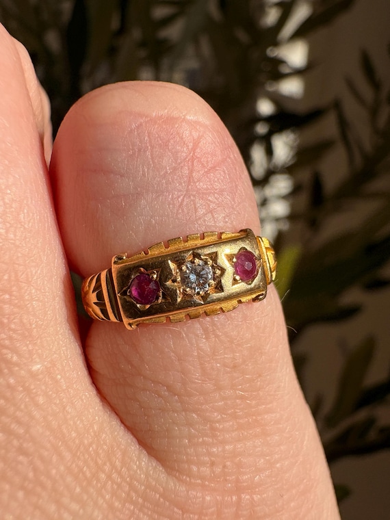 Antique Victorian 18ct solid gold Ruby & Diamond … - image 3