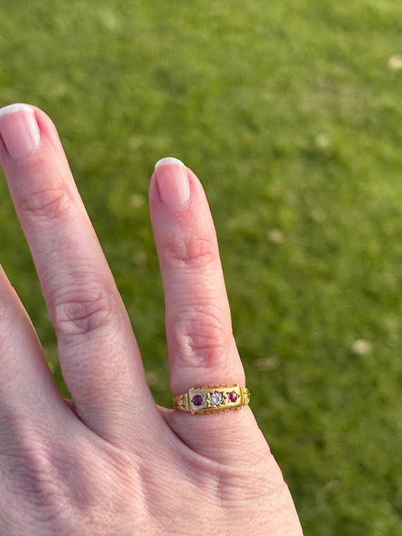 Antique Victorian 18ct solid gold Ruby & Diamond … - image 4