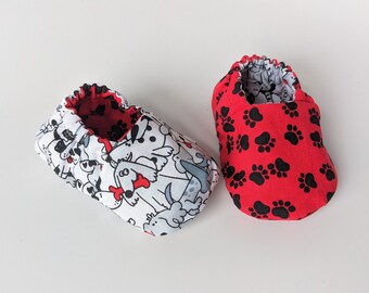 Reversible newborn puppy and pawprint baby booties, crib booties, soft shoes