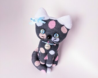 Dotty polkadot  Etsy
