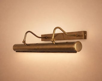 Mid-Century Modern Italian Picture Light The Art Display Adjustable Handmade Brass Wall Sconce For Display and Decor