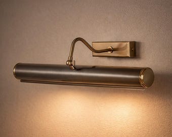 Mid-Century Modern Italian Picture Light The Art Display Adjustable Handmade Brass Wall Sconce For Display and Decor