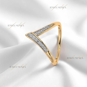 Sharp Chevron 14k Gold Natural Diamond Wedding Band, Gold V Shape Ring, Perfect Matching Band, Stackable Ring, Wedding Band, Curved, Band