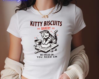 Kitty Biscuits Bakery Funny Kitten Meme Baby Tee, Cat Kneading Dough Graphic Crop Top, Gen Z Humor Shirt, Funny Cat Meme Cadeau voor kattenliefhebber