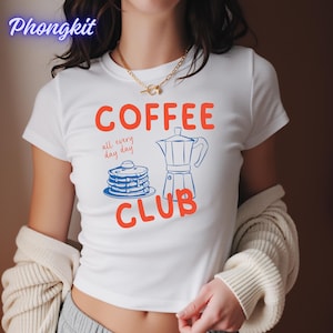 Y2K Funny Brunch Coffee Lover Baby Tee, Moka Pot Pancake Graphic Crop Top, Summer Coffee Club Vibes Esthetic Tee, cadeau voor koffieliefhebber