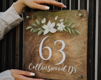 Targa con numero civico in legno personalizzata: targa con indirizzo e stampa floreale