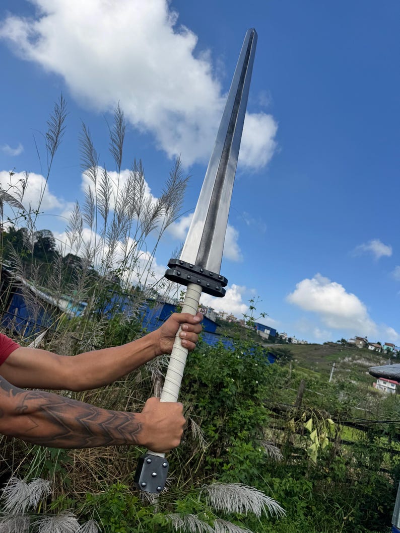 Hand Forged Oversized Longsword / 43 Inch Handmade Collector Sword ...