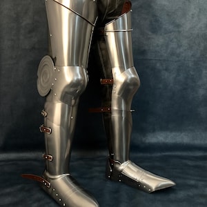 Gothic Leg Armor Set – Medieval Knight Thigh & Shin Guards | 18G Steel LARP Cosplay Battle Armor  Greaves Leg Guard Set sca larp Costume