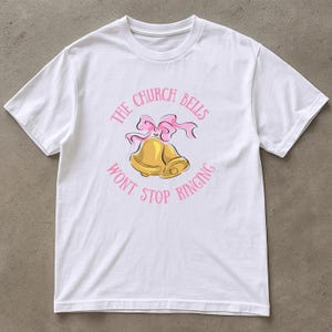 Shirt met draagbeen, shirt acteur, shirt kerkklokken, conehead-fan, bruidsdouche, flirthuwelijk