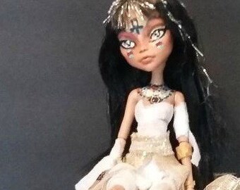 Monster High OOAK doll repaint Mummy Custom art doll Original art doll by Leslie Mehl Art