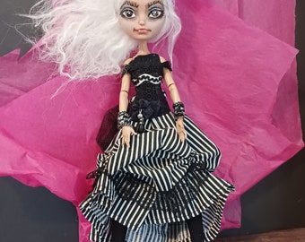 Custom OOAK Ever After High doll repaint The Alchemist Doll