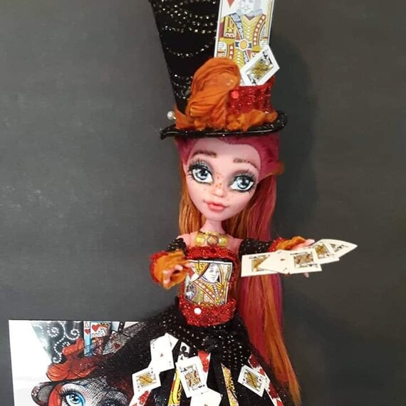 monster high red lady
