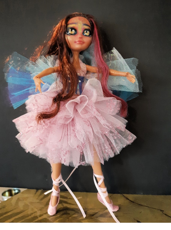 Monster High and Ever After High Dolls for OOAK Customizing 