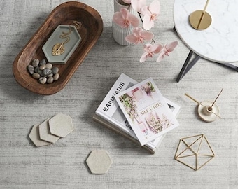 Tapis neutre tufté à la main, style minimaliste, beige, en laine texturée, décoration intérieure moderne