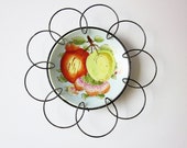 Fil encadré assiette murale Kitsch ferme urbaine Decor - décoration de cuisine dépression époque années 1930 - fruits colorés peint à la main