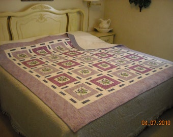 Fussy Cut Violet Quilt