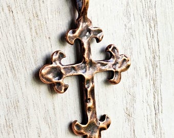 Hammered Cross Statement Necklace: Chunky Fleury Ended Pendant