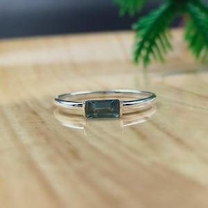 Natural London Blue Topaz Ring, Topaz Ring, Gemstone Ring, 925 Silver Ring, Handmade Ring, Rings For Women, Dainty Ring, Minimalist Ring