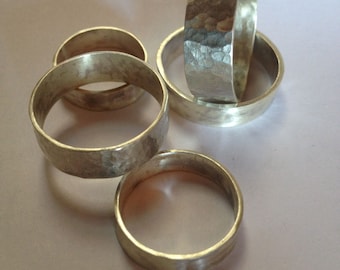 Anillo de plata de ley martillado a mano, 6 mm