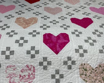 Sweetheart Quilt: Pink Red Hearts Lap Throw (72x80) Twin Double Bed Quilt