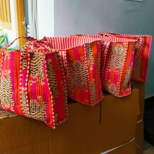 Tiger Print Tote bag, Shopping Bag, Gifts for girlfriend, Tiger print Tote bag, jungle print Tote bag, Quilted Tote bag, Bride Tote bag, Grocery bag, Market Bag, Handmade Tote bag, Large Tote bag, Floral print bag, Shoulder bag, Hand block Print bag, Vintage bag, Boho bag, Kantha Bag, Cotton bags, Patchwork bag, Reversible Bag, Bride Tote bag, Gifts for girlfriend, gifts for sister, Holiday gifts, Gifts for Wife, Indian fabric, Hand bag, Laptop bag, Tour bag, Travel bag, Office bag, Toiletry bag