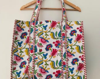Indische Blumen Print Baumwolltasche: Gesteppte Markt-Einkaufstasche
