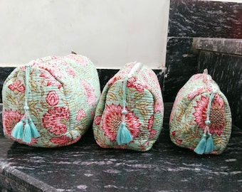 Quilted Cotton Toiletry Bag: Floral Block Print Cosmetic Pouch Set of 3 Makeup Organizer