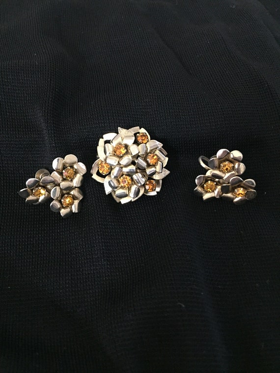 Vintage Coro Pin & Earrings, Retro Jewelry, Gold t