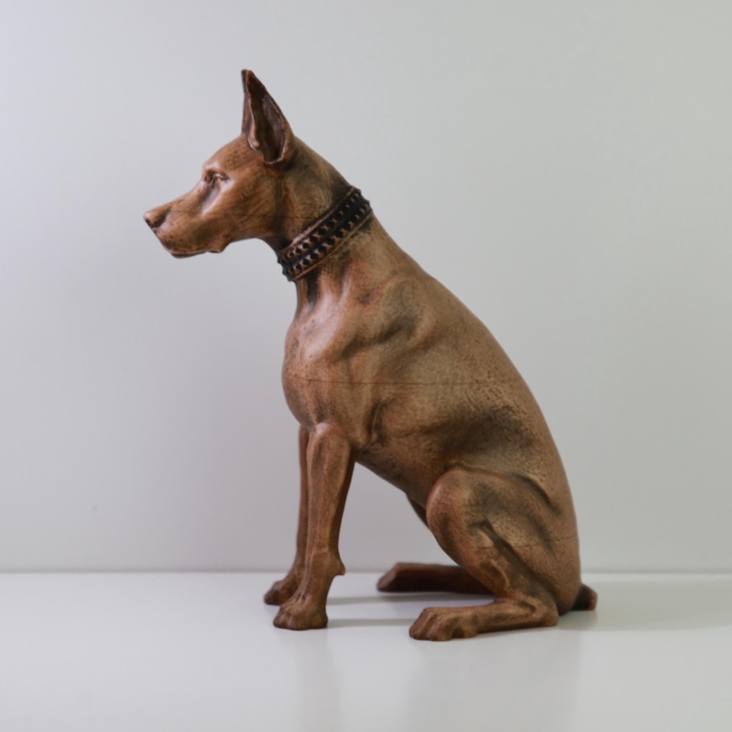 木製ドーベルマン置物 - 手彫りの犬の彫刻 - 動物の木彫り - Etsy 日本