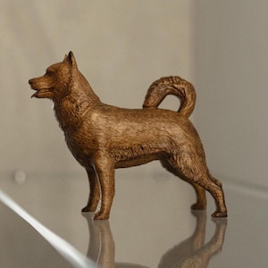 Estatueta de cachorro Husky de madeira esculpida à mão, presente exclusivo para amantes de cães, decoração de animais de estimação em madeira natural, escultura de cachorro feita à mão, decoração para casa, escultura de animal em madeira