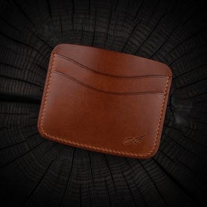 Tarjetero minimalista de cuero hecho a mano / Cuero italiano premium / Regalo personalizado