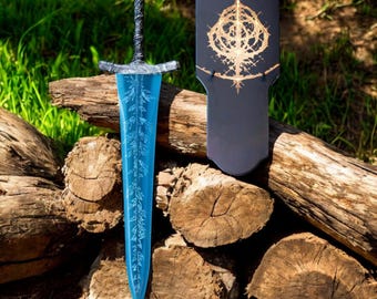 Moonlight Greatsword Replica – Full Metal Dark Moon Blade Cosplay Prop