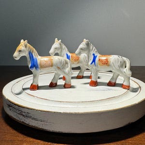 VTG Porcelain White Horse Saddle Occupied Japan 2.75&quot; X 2.5&quot; )3) Figurine Kitsch- Kitschy, 40s, Collectible, Nostalgia