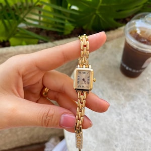 Reloj rectangular dorado para mujer, esfera con números romanos, pulsera clásica, elegante reloj de cuarzo, ideal como regalo para ella o para tu mejor amiga.