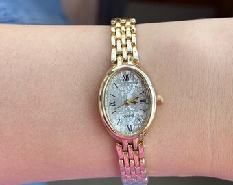 Women\'s Gold Grey Analog Quartz Alloy Steel Oval Roman Numeral Bracelet Watch Vintage Gold Oval Watch Roman Numeral Dial Bangle Watch for  main image 4