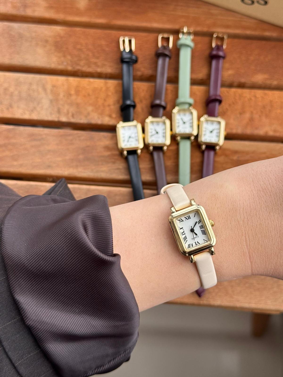 Women\'s Analog Quartz Watch with Leather Strap, Small Thin Face, Easy to Read Womens Ladies Small PU Leather Strap Roman Numerals Oval  main image 2