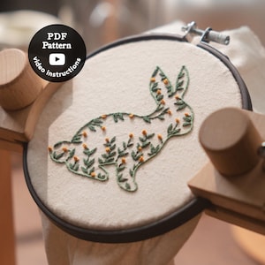Bunny Floral Embroidery Pattern | Beginner DIY Hoop Art (PDF Pattern) image 1