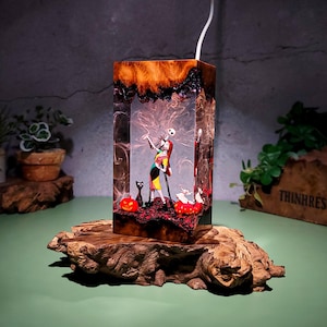 JS01 Handcrafted Spooky Couple Resin Lamp | Gothic Whimsical Diorama Night Light | Dark Fantasy Theme Art Decor & Unique Gift
