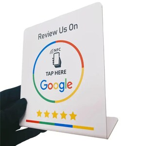 Mat Wit NFC Review Bordje – Tik & Review Google Display