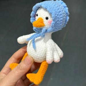 Virkmönster för små gåsar i PDF-format - Handledning för söta amigurumi-djur i plysch - Handledning för virkmönster för gås - Virkmönster för väskberlocker med djurmotiv