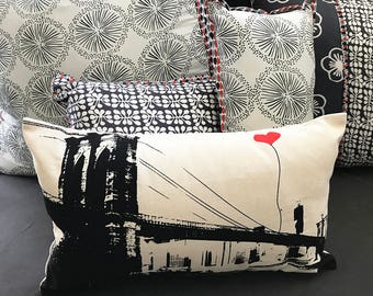 Brooklyn Bridge Rectangular Canvas Throw Pillow