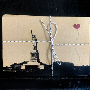 NYC Lover&#39;s assorted set of 8 postcards
