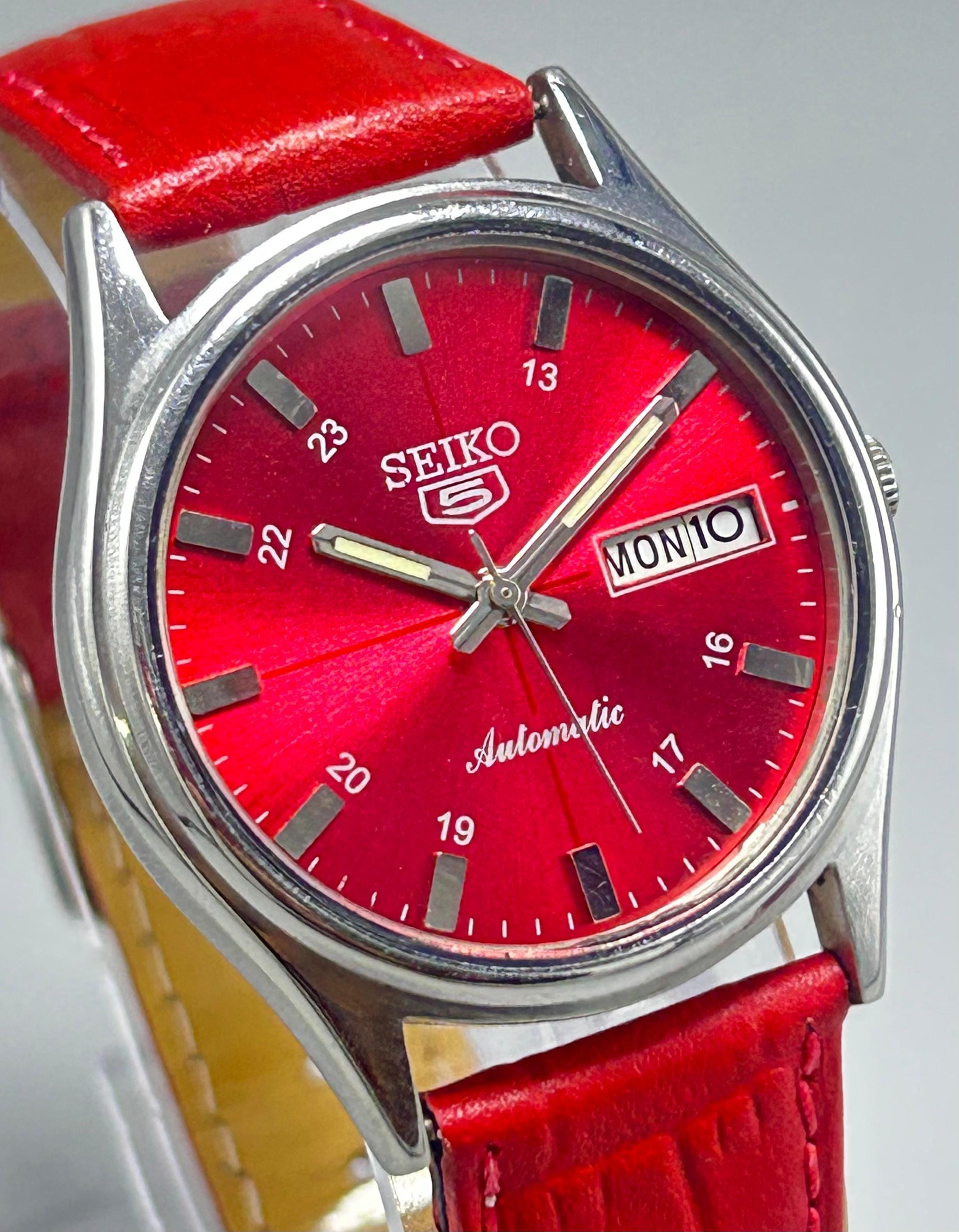 SEIKO デジタル腕時計　昭和レトロ　ビンテージ　SEIKO 1980年代 SEIKO デジタル Silver Wave ソーラーパーワー - メルカリ