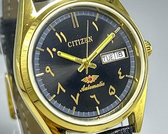 Vintage Refurbished Citizen Eagle 7 Automatic 21 Jewels Black Dial Day Date Movement No.8200A Japan Made Transparent Back Men's Wrist Watch